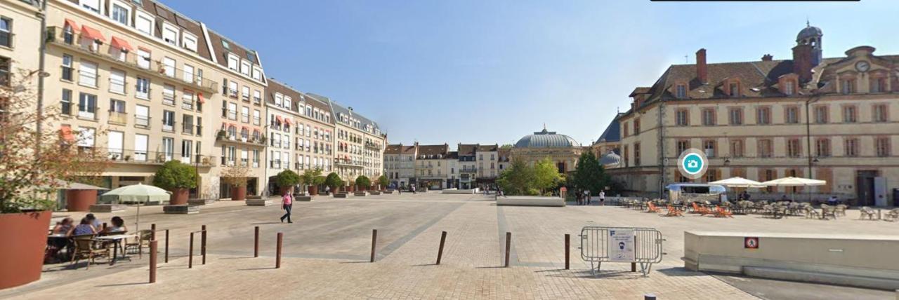 Appartamento Le Belly - Fontainebleau Esterno foto